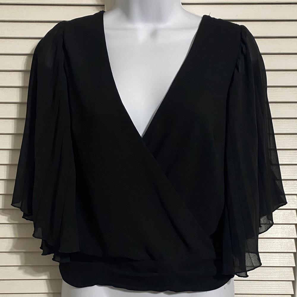 Haute Monde Black blouse!
